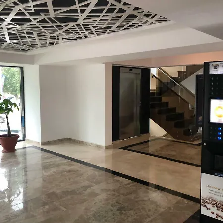 Luxury Sophia 3 - Davidary Apartment